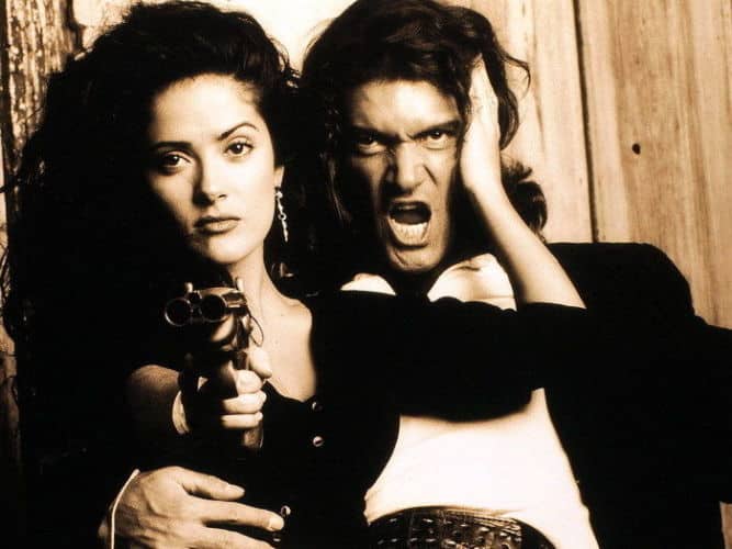 Salma Hayek junto a Antonio Banderas en Desperado