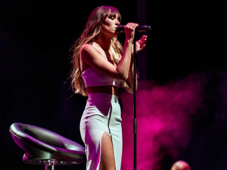 Aitana vuelve a los escenarios después de nueve meses