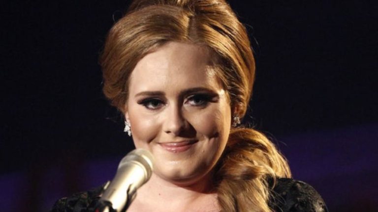 Adele y otras famosas que bajaron radicalmente de peso