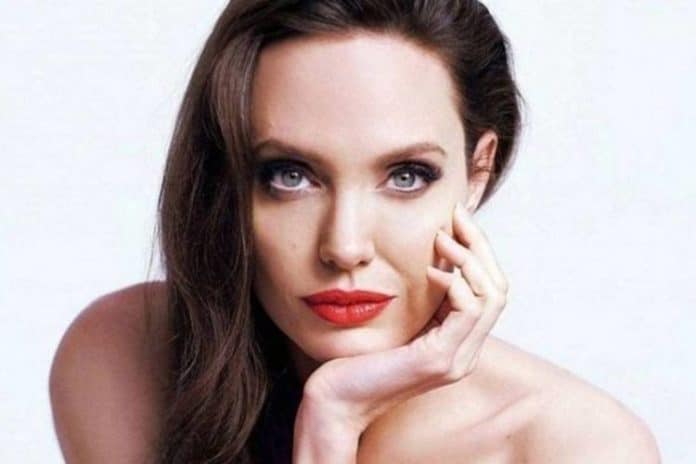 angelina-jolie-3 Angelina Jolie