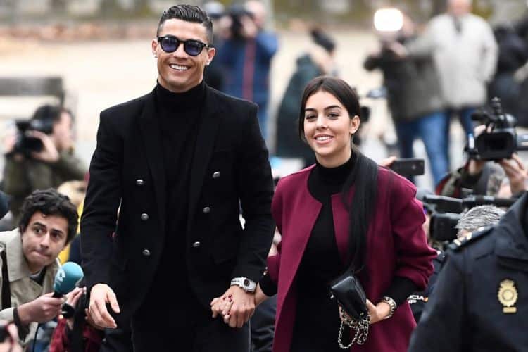 Georgina Rodríguez, pareja de Cristiano Ronaldo, incendia todo Instagram con estas fotos Cristiano Ronaldo y Georgina Rodríguez son una de las relaciones más consolidadas dentro del mundo del deporte
