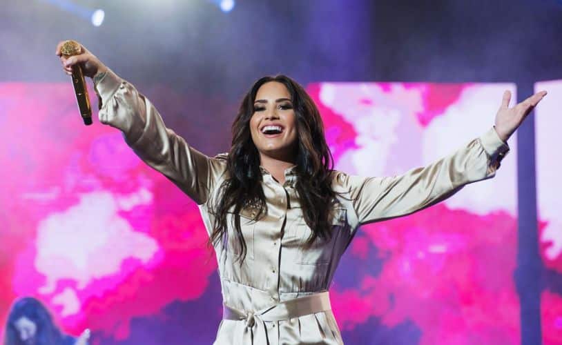 Demi Lovato muestra con orgullo su cuerpo casi desnudo tras rodar su primera escena sexual