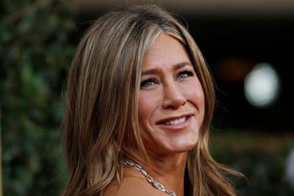 Jennifer Aniston sonriendo