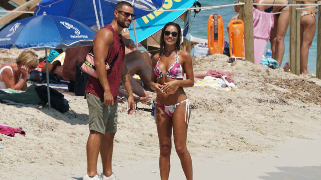 Lara Álvarez y Adrián Torres 