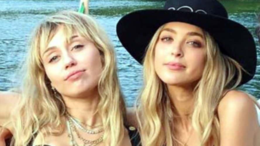 Miley Cyrus y Kaitlynn Carter