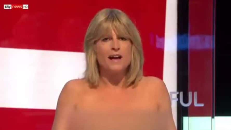 Rachel Johnson se quitó la camisa en una transmisión en vivo