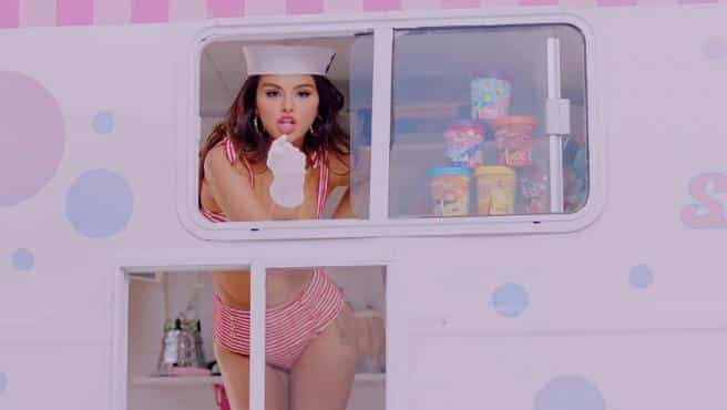 Selena Gómez, heladera. ¡Así es el sabor de helado que ha creado!