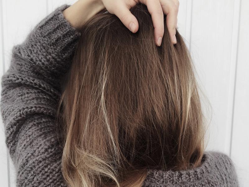 No te estás quedando calva: las claves para distinguir la pérdida de la caída del cabello