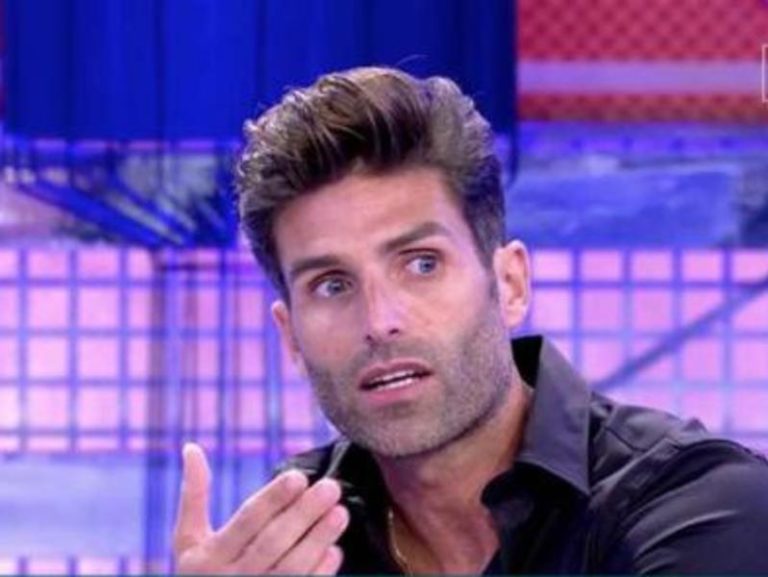 Efrén Reyero confiesa que no está enamorado de Marta López