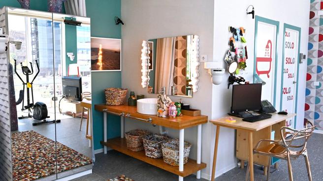 Mucho lujo y glamour: nos colamos en la nueva casa de Anabel Pantoja