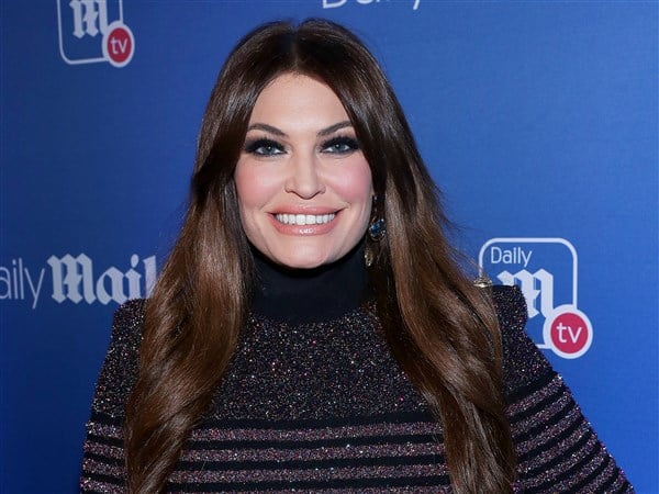 Kimberly Guilfoyle dio positivo por COVID-19 en julio