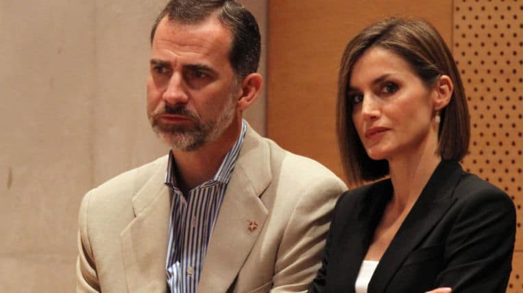 Felipe y Letiza al margen del escándalo