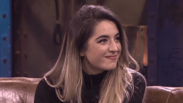 ¿Noel o Don Patricio? Lola Índigo deja un ‘mensaje’ de su estado amoroso