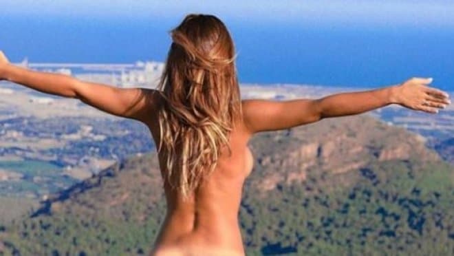 Tamara Gorro comparte desnudo que comparte con sus fans