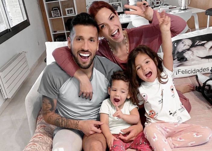 Tamara Gorro, Ezequiel Garay e hijos.