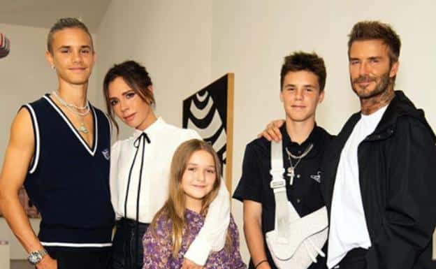 Victoria Beckham y familia