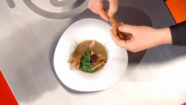 Los platos más ridículos de Masterchef que avergonzaron a Jordi Cruz