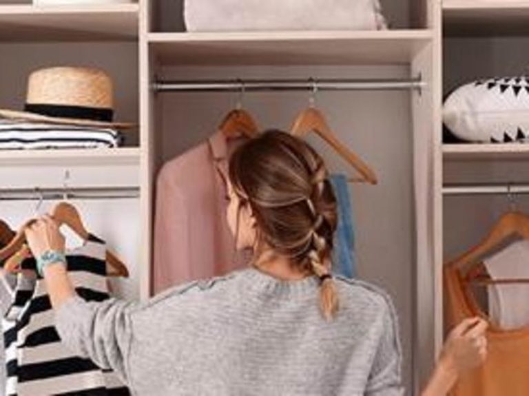 Tips útiles para organizar el armario con el cambio de estación