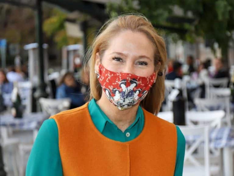 Fiona Ferrer saca las uñas por Reina Sofía y azota a Corinna Larsen