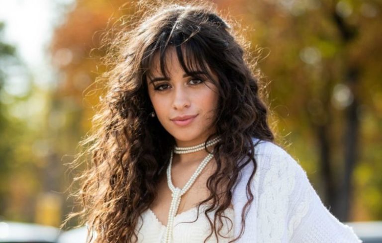 Camila Cabello en la enésima adaptación de ‘La Cenicienta’, ¿es necesaria otra versión del cuento?