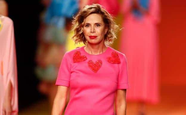 Agatha Ruiz de la Prada y su peculiar estilo para acudir al Teatro Real