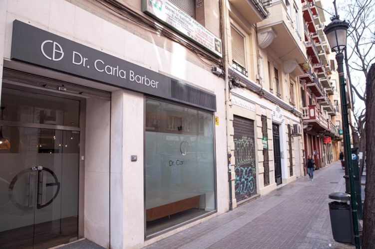 Nuevo trabajo a 3.000 euros la hora: así se forra Carla Barber