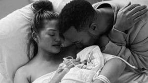 Terrible noticia: Chrissy Teigen y John Legend pierden el bebé que esperaban