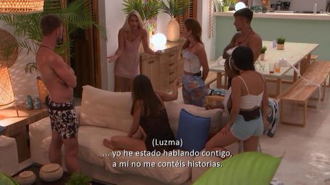 Sandra y Luzma se pelean por Tom