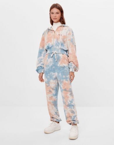 Bershka: tie dye que triunfará otoño