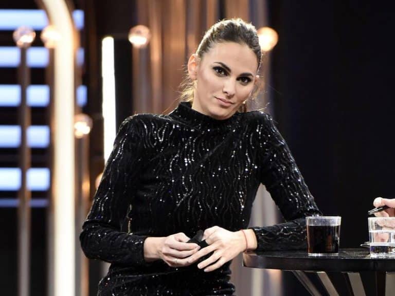Irene Rosales no comenta el enorme feo de Isabel Pantoja cuando falleció su madre