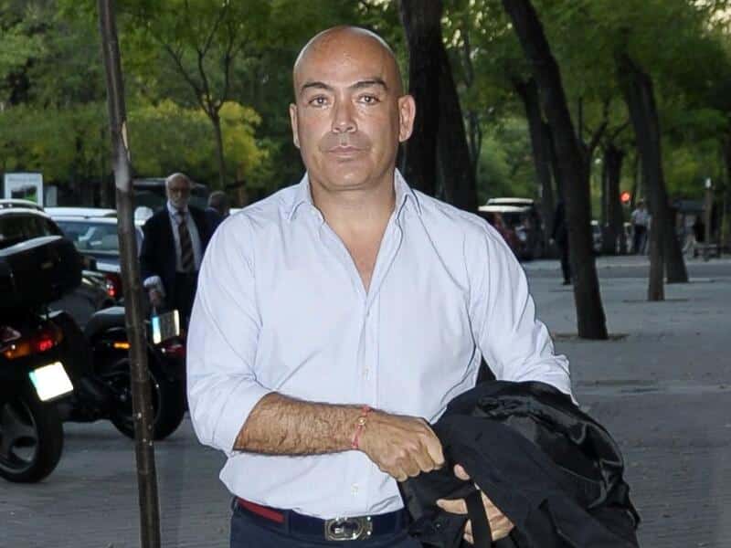 Kike Sarasola apoya a Miguel Bosé en su guerra judicial contra Nacho Palau