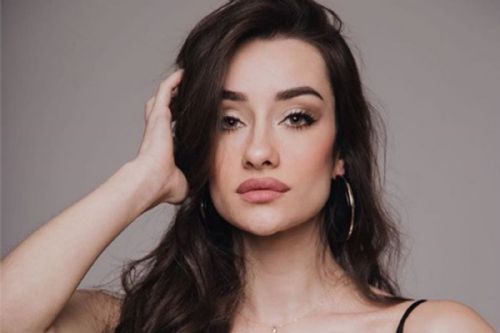 Adara Molinero