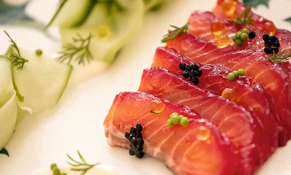 Cómo hacer un pastel de salmón siguiendo la receta de Tamara Falcó