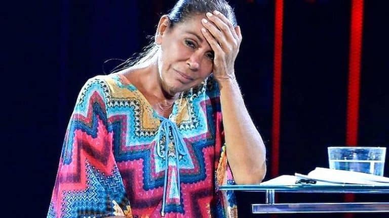 Isabel Pantoja, traicionada y vendida: todas las personas que la han ‘apuñalado por la espalda’