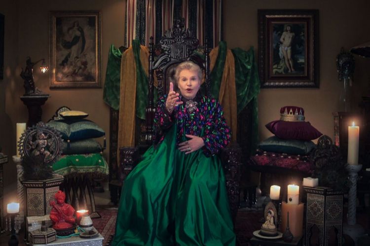 La comparación entre Rappel y Walter Mercado