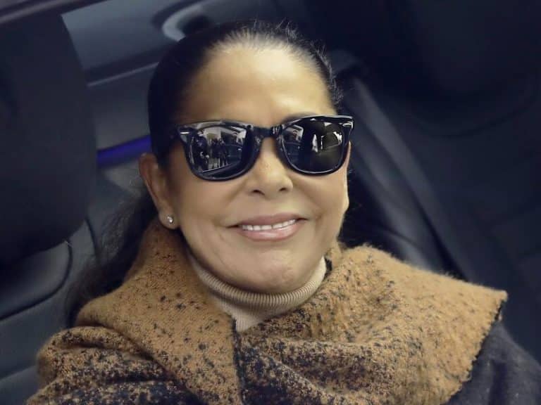 Isabel Pantoja vuelve a los escenarios