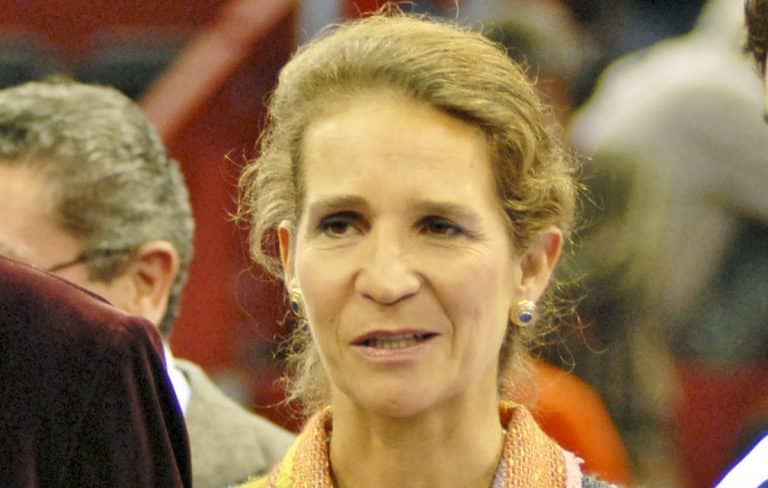 La infanta Elena, avergonzada: tenemos el vídeo más polémico que saca los colores a Casa Real