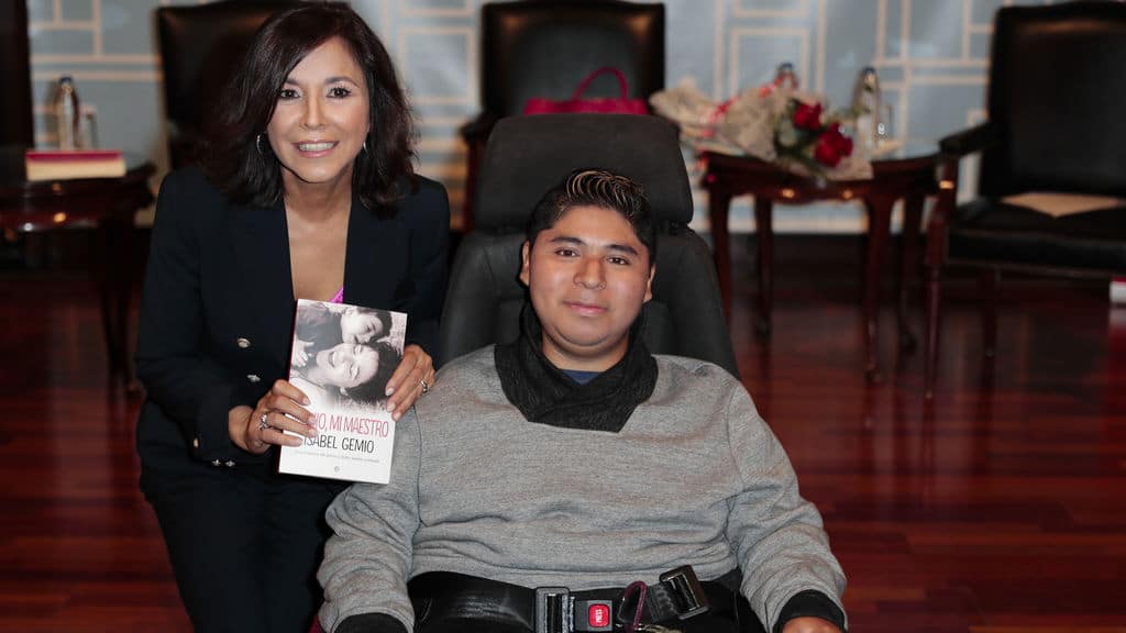 La incesante lucha de Isabel Gemio por mantener a su hijo con vida