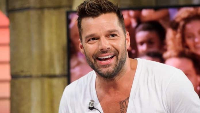  Felicidades! Ricky Martin cumple   años