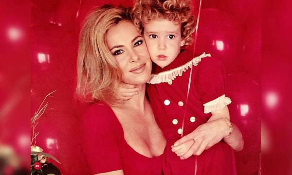 Ana Obregón recuerda a su hijo Aless compartiendo sus momentos más emotivos juntos