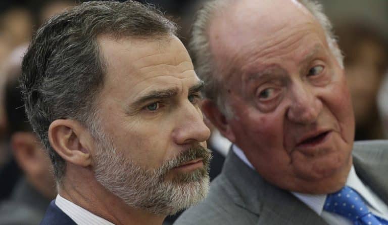 El tirón de orejas del Rey Felipe VI a Don Juan Carlos