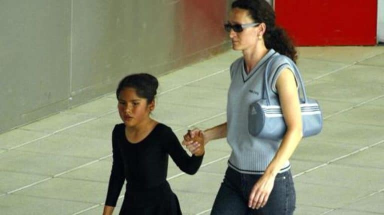 Dulce dispuesta a todo por  defender a la niña de sus ojos