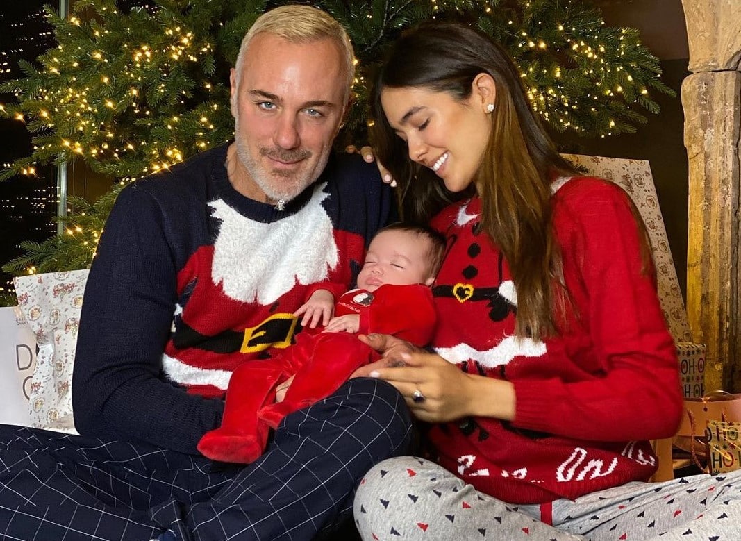 Los famosos viven su Navidad más atípica: Cambian el traje de gala por el pijama