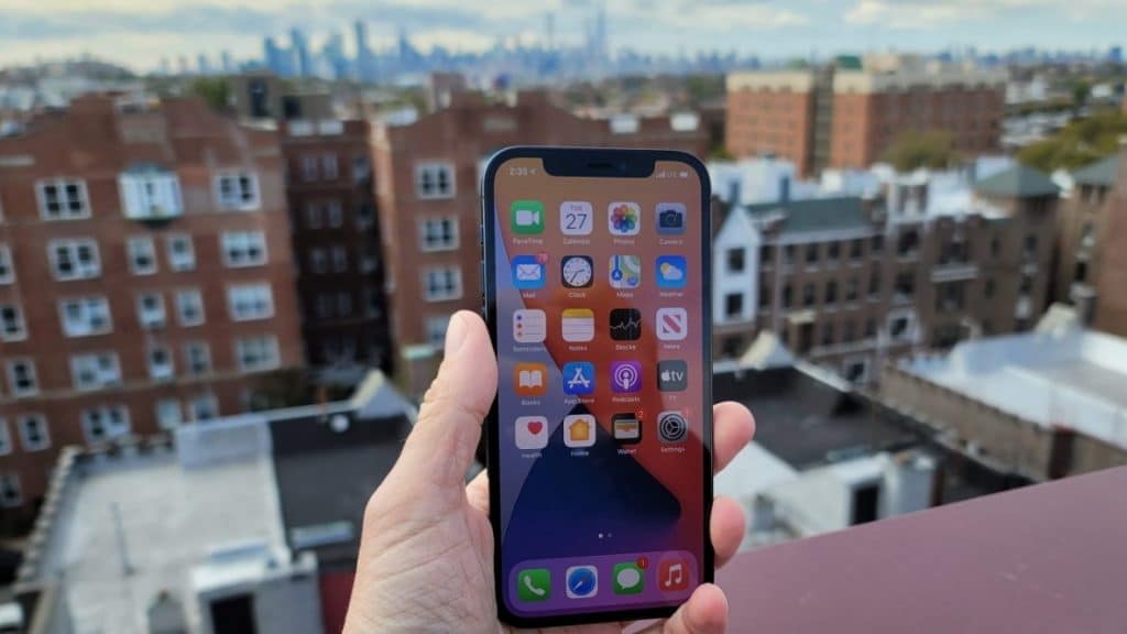 iPhone 12 Pro Los 5 mejores Smartphones para trading en 2021