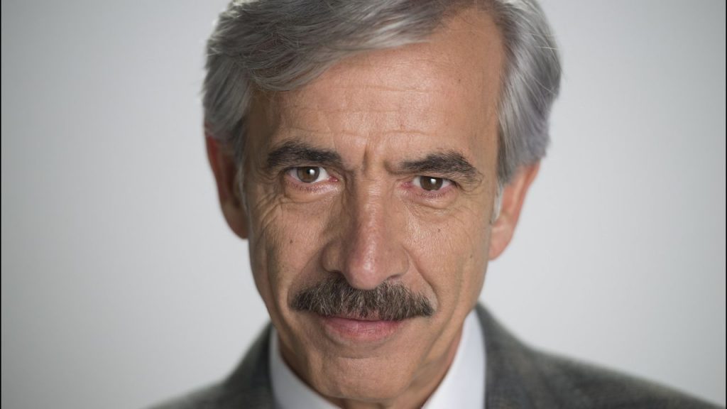 imanol arias demacrado y muy vijeo por el proceso fiscal que tiene