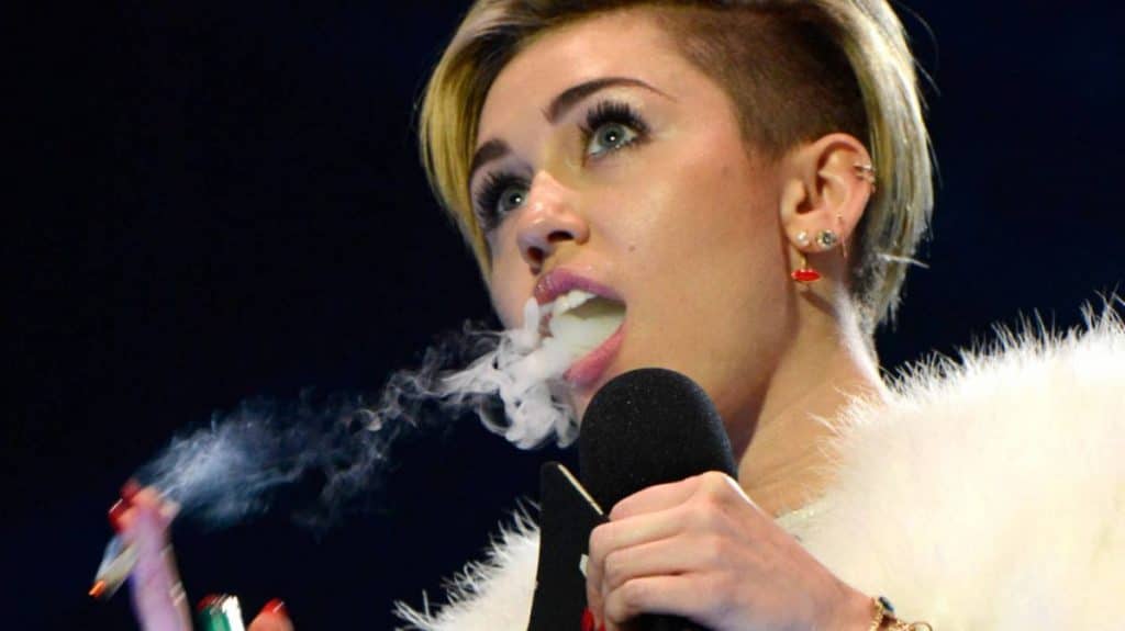 Miley y el consumo de cannabis