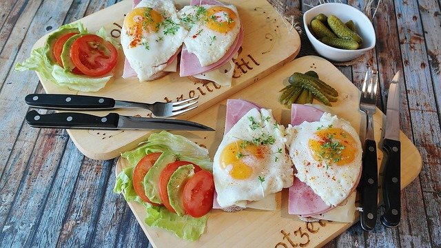 Trucos para mejorar la digestión después de las grandes cenas