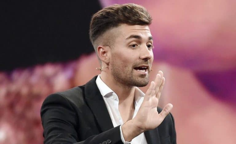 Alejandro Albalá: «Isa y Anabel saben que la información Pantoja es poder»