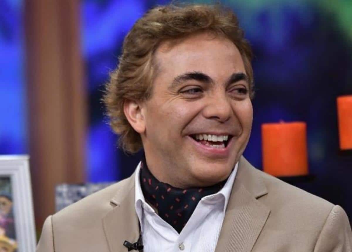 CRISTIAN CASTRO DENUNCIADO POR ABUSO Y ACOSO POR MUJERES PIDE PERDON