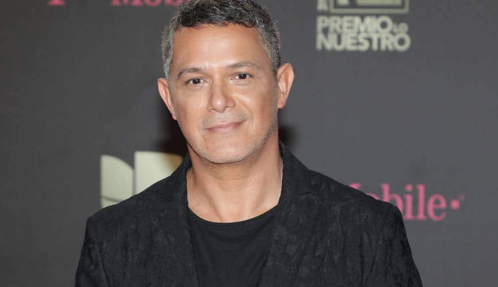 Alejandro Sanz: de chico de barrio a dueño de un imperio